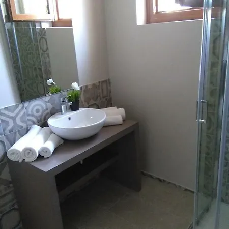 Caribar Guest house Bedizzole